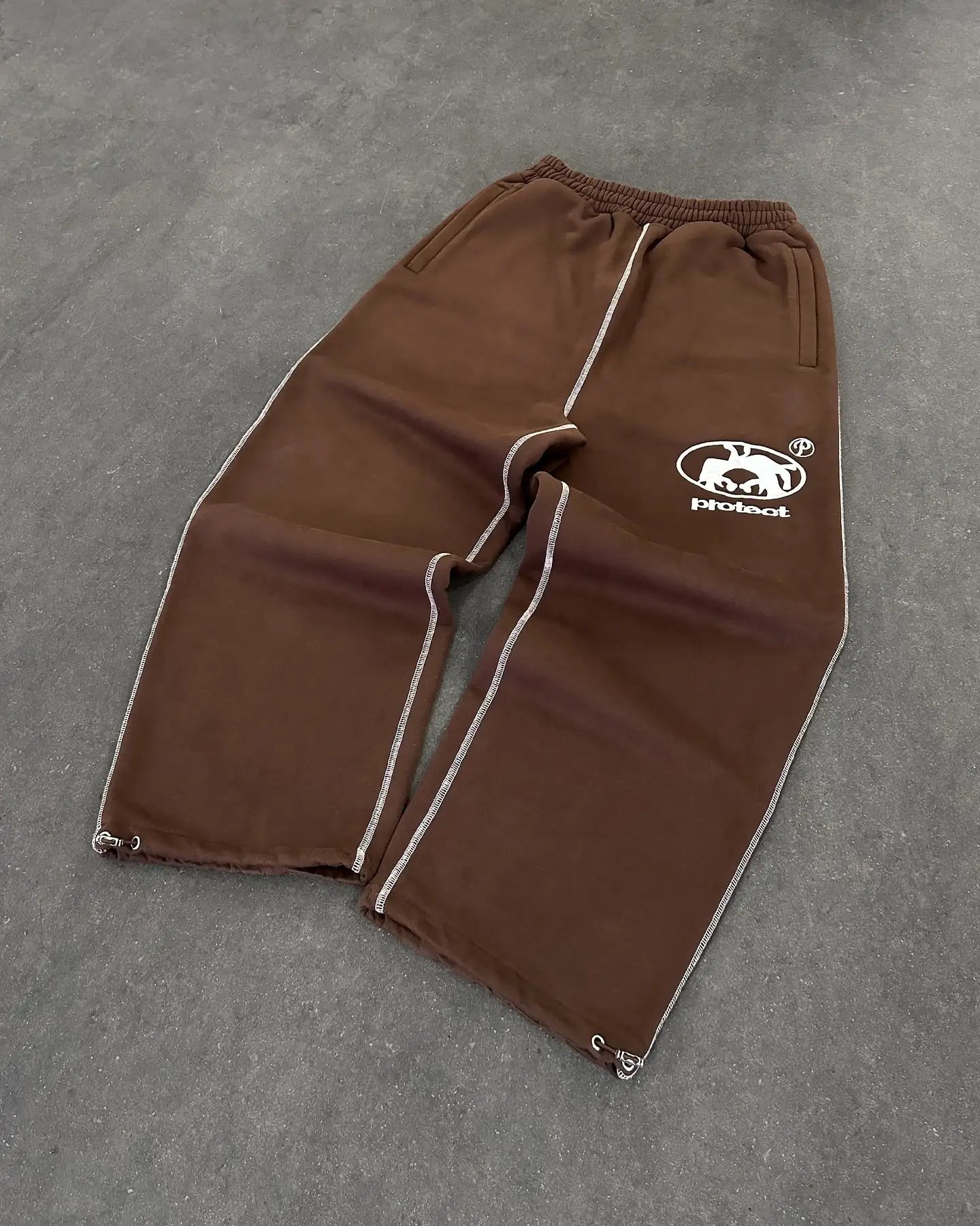 Pantalon Streetwear Ample BRODÉ – Style Y2K Unisexe